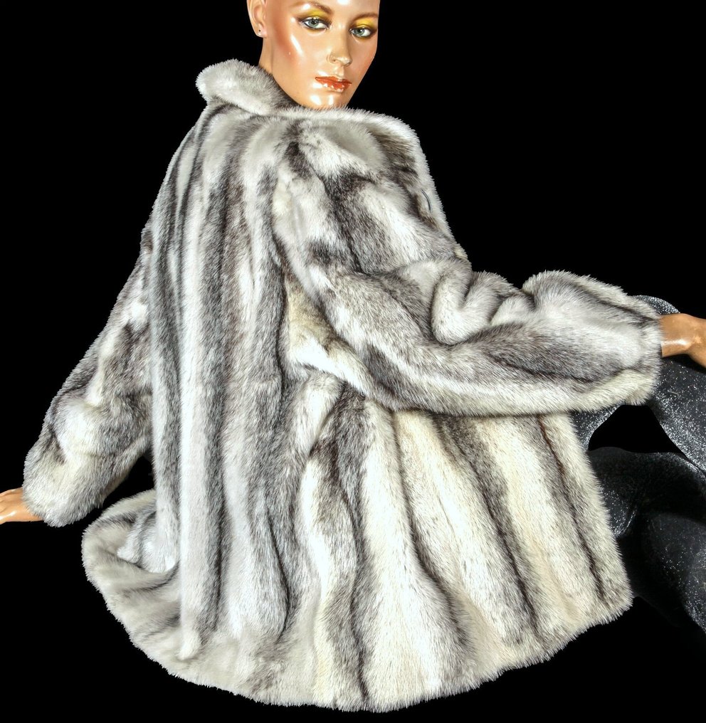 Artisan Furrier - 夾克 #4.3