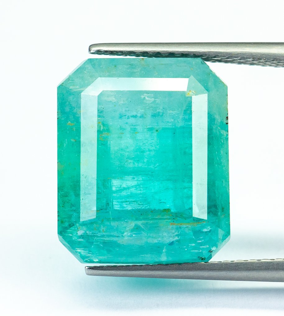Ingen mindstepris Smaragd  - 10.88 ct - Bellerophon Gemlab - Blågrøn (Nigeria) #1.0