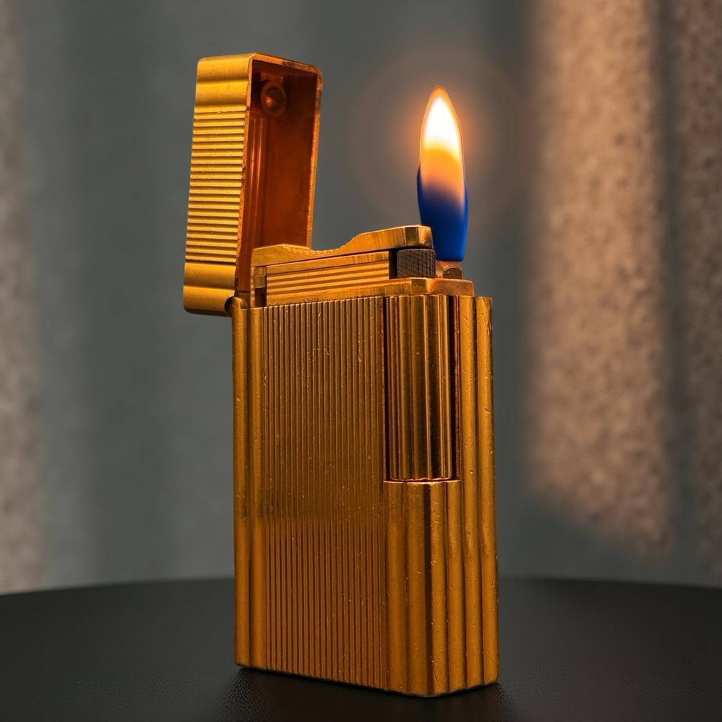 S.T. Dupont - Ligne 1 (tamaño Grande) - Isqueiro - Banhado a ouro #1.0