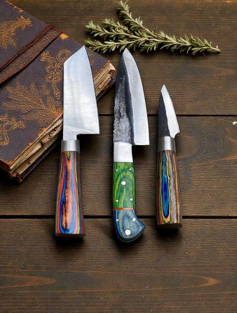 Set of THREE, Hand-Forged with Old Steel, Japanese Style Knives from Elite - Μαχαίρι κουζίνας - Chef's knife - Χάλυβας, Ξύλο, Εκλεκτό σετ 3 τεμαχίων, χειροποίητα σφυρηλατημένα ιαπωνικά παλαιά ατσάλι, αντίκες μαχαίρια - Ιαπωνία #1.0