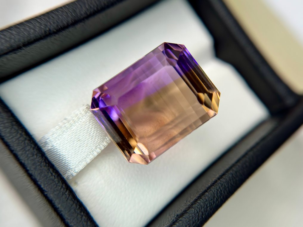 No Reserve Price - 1 pcs Multicolour Ametrine - 34.71 ct - International Colored Gemstone Association (ICA GemLab) - FLAWLESS AMAZING AMETRINE #4.3