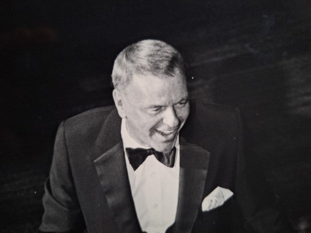 Atlan / Sygma - Frank Sinatra sings for Ronald and Nancy Reagan, Washington, 1983 #4.3