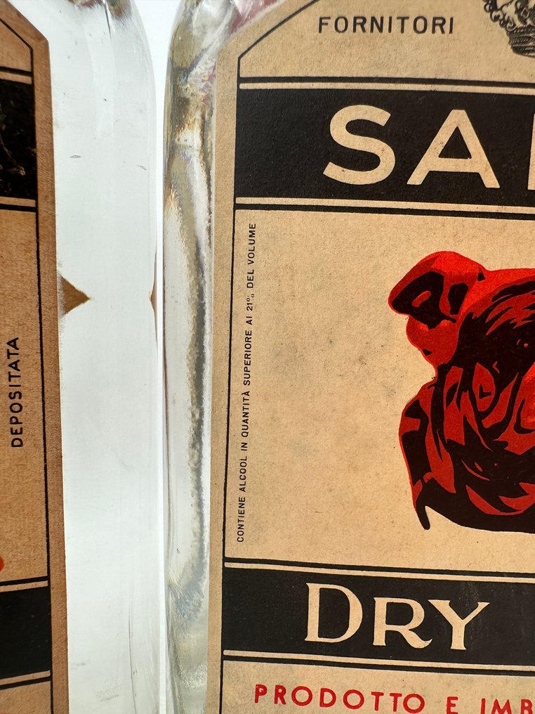 Sarti - Dry Gin  - b. 1950s - 75cl - 2 bottles #3.2