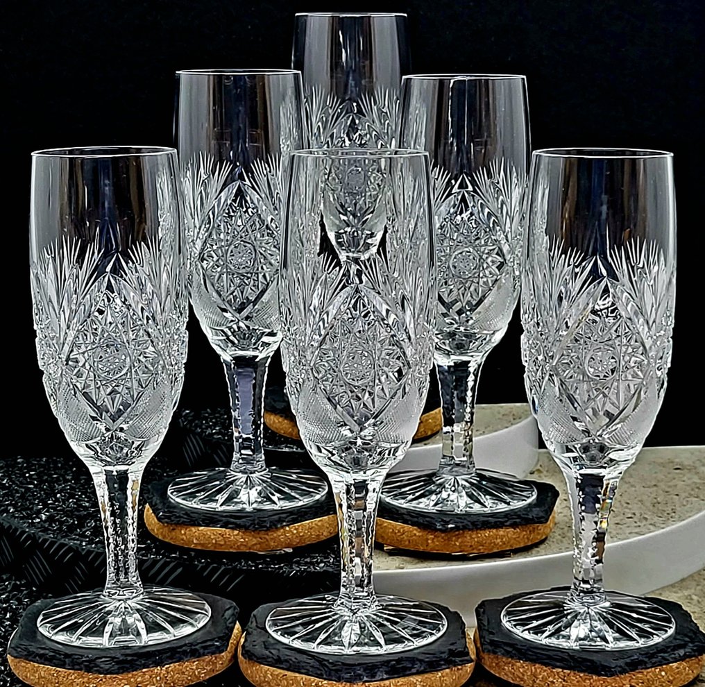 |-❥(6) x *Elegantes Bohemia 24% Bleikristall (Germany)* - Ποτήρι σαμπάνιας (6) - Σετ βιτρίνας με ποτήρια σαμπάνιας, σπάνια, αχρησιμοποίητα κρυστάλλινα ποτήρια κοπής, κρύσταλλο, - 24% Bleikristall - Bleiglas, Sektflöten #1.0
