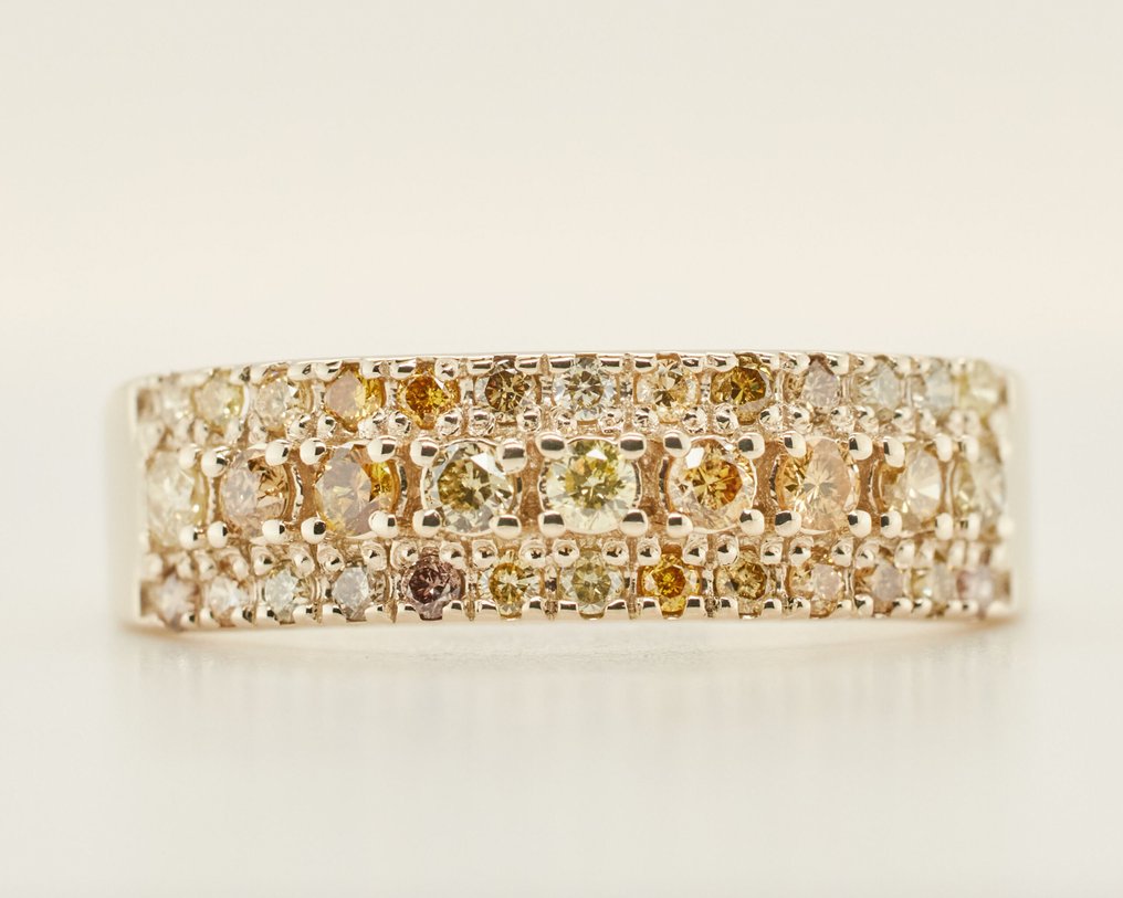 Nincs minimálár - Gyűrű - 14 kt. Sárga arany - 0.55ct. tw. Gyémánt (Színkezelt) #1.0