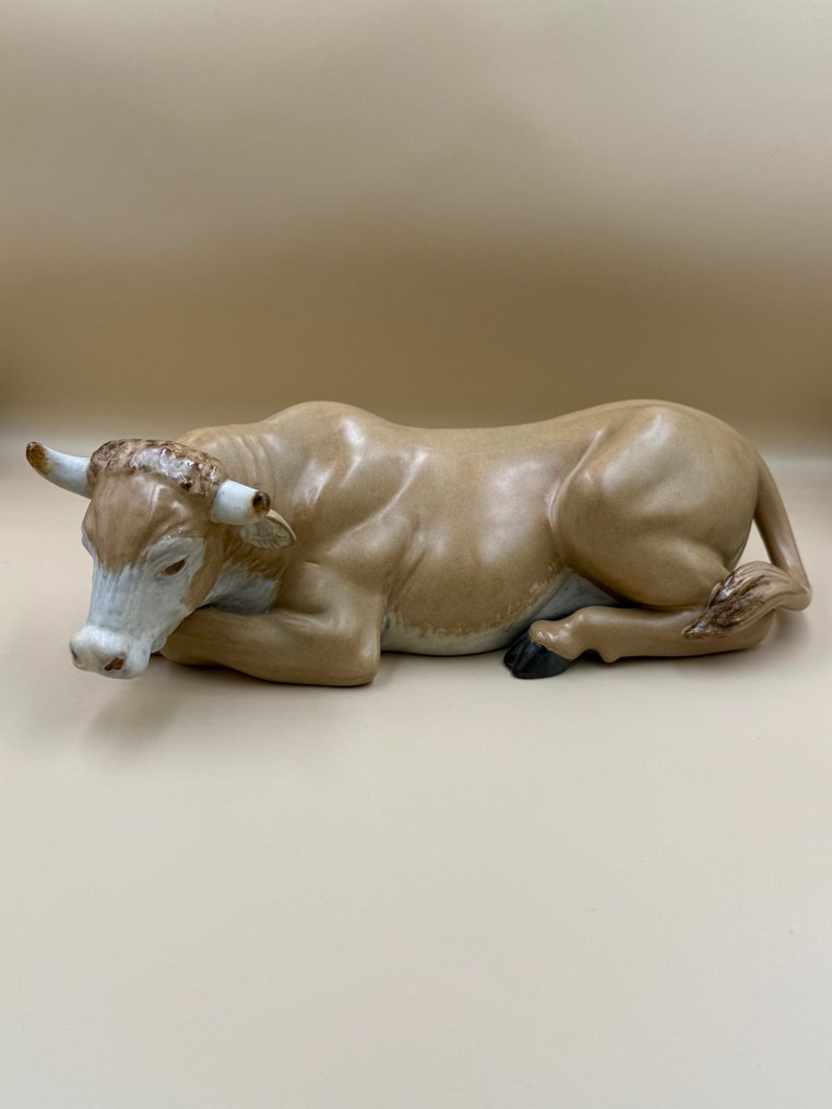 Lladró - Figuriini - Nativity Ox Figurine – Signed Juan Huerta – Rare Gres Stoneware – Original Box – 1994 Nativity Scene - Posliini #1.0