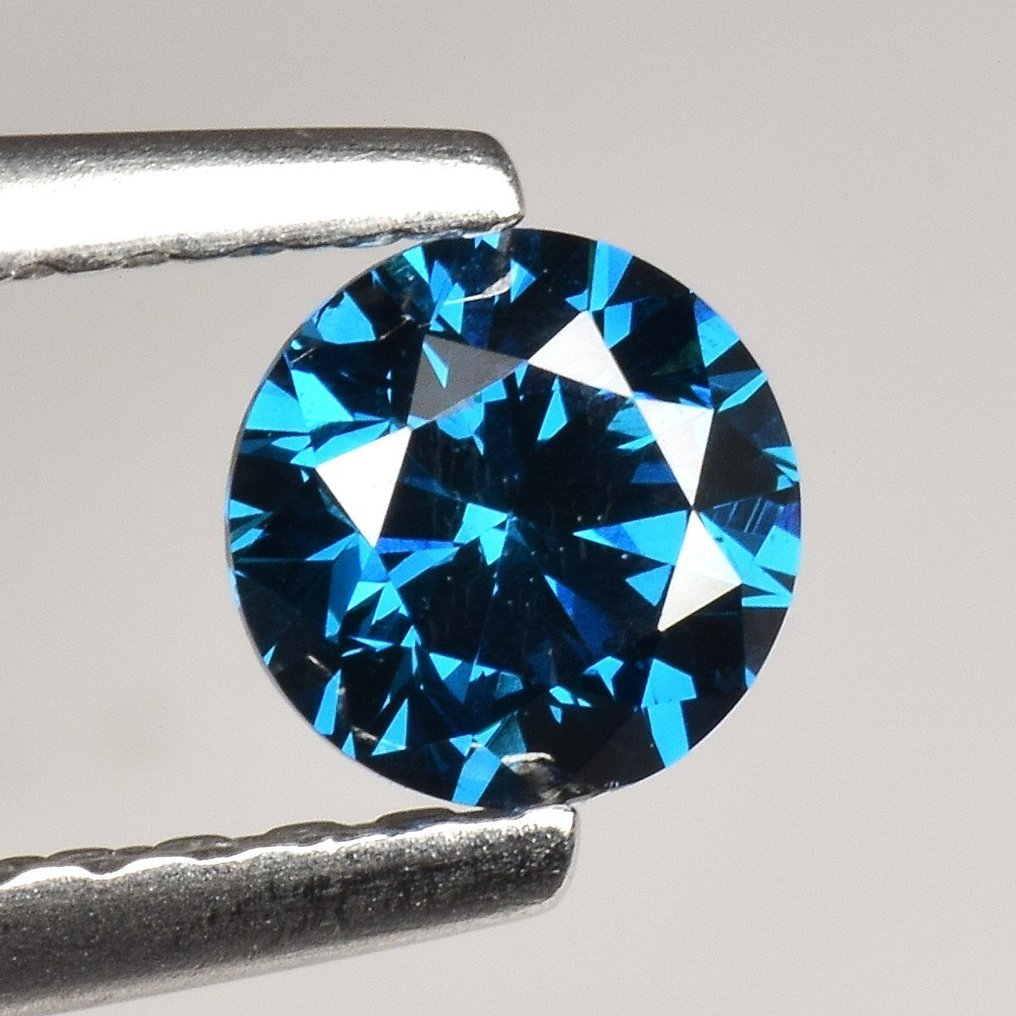 1 pcs Διαμάντι (Επεξεργασμένου χρώματος) - 0.35 ct - Στρογγυλό - Fancy deep Χωρίς χρώμα Μπλε - SI1 - Gem Report Antwerp (GRA) #1.0