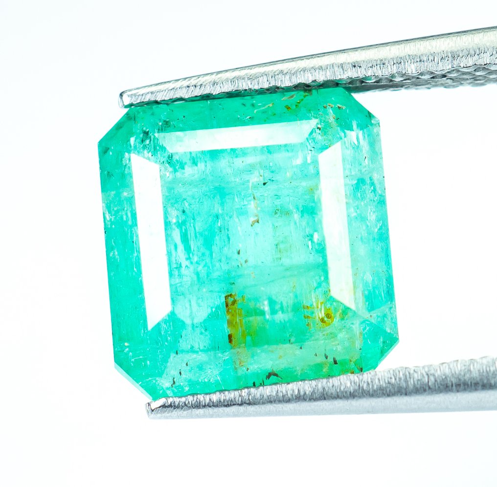 No reserve price Emerald  - 3.92 ct - Bellerophon Gemlab - Bluish Green (Nigeria) #2.1