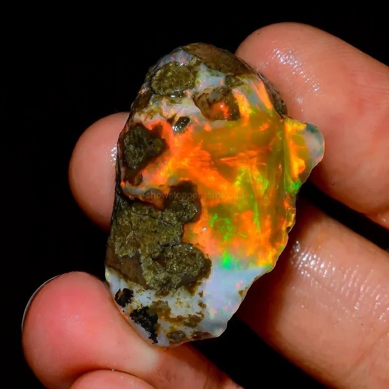 Opal En rå multicolor ild, meget sjældent! 37 karat- 7.4 g #4.3