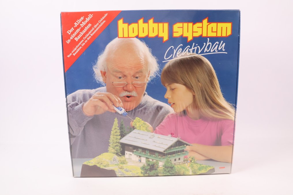 Hobby system (Faller) H0 - 1521 - Byggsatser för modelltåg (1) - Byggsats med landskap och alpstuga #1.0