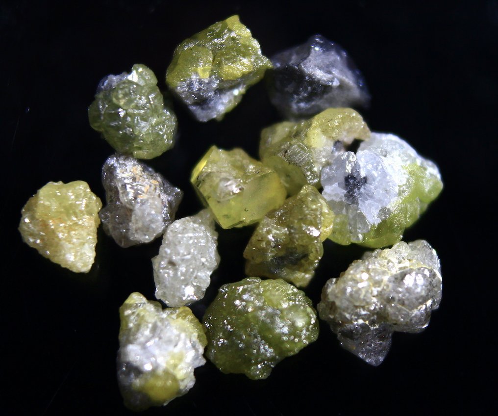 Ct. 5.10 Utmerket samling av naturlige diamanter - Non Trattati- 1.02 g #3.2