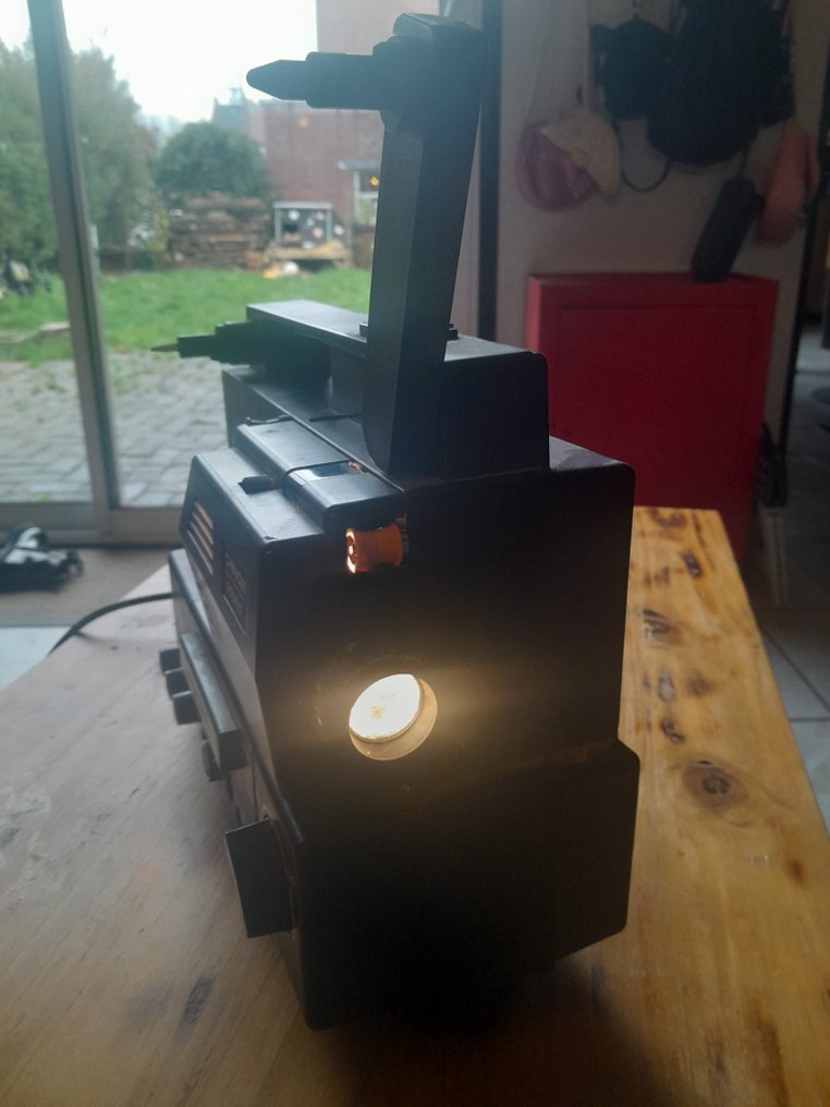 Chinon Sp 330 Film projector #1.0