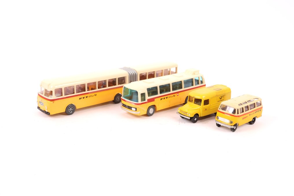 Brekina & Onbekend H0 - Modele pojazdów kolejowych (4) - Cztery pocztowe autobusy, CH PTT. #1.0