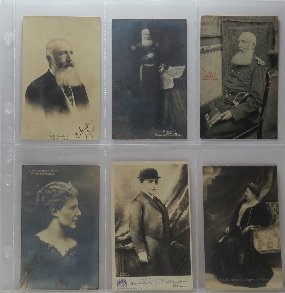 Belgian Monarchy (65 PCP - 2 Albums - 2 newspapers - 3 books) - Postcard album (72) - 1900-2001 #3.2
