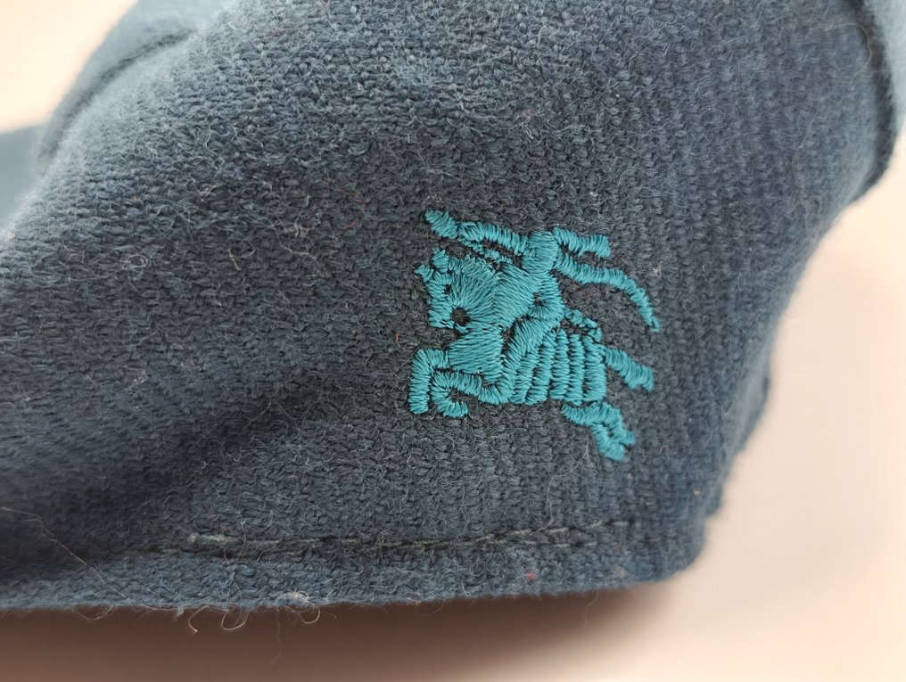 Burberry - Hat (1) - Wool #2.1