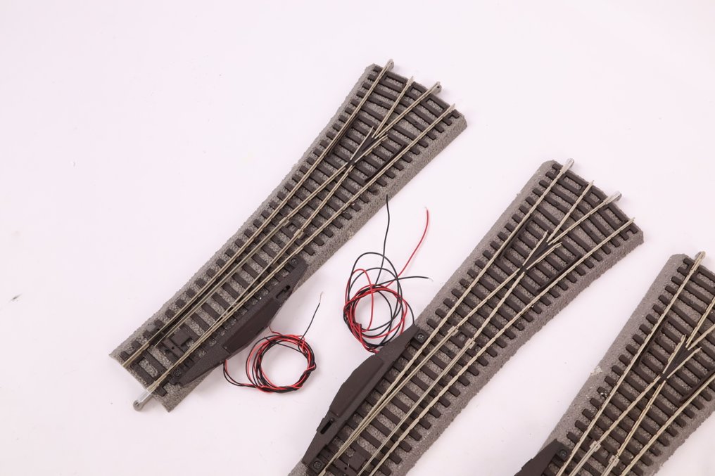 Piko H0 - 55420/55421 - Γραμμές τρένου μοντελισμού (4) - 4 ηλεκτρικές διακοπές A-γραμμής, αριστερά και δεξιά. #4.3