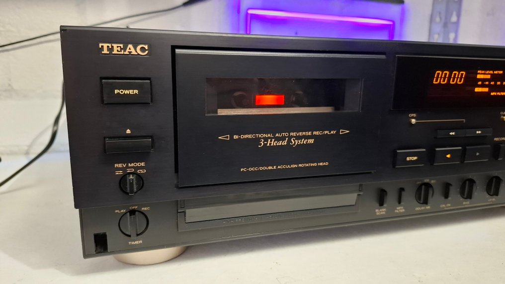 TEAC - R-9000 Cassette recorder-player #1.0