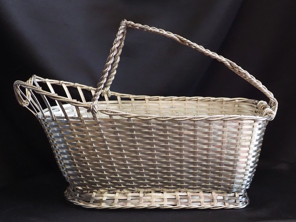 Centrepiece  - Silverplated - Wineholder Christofle #1.0