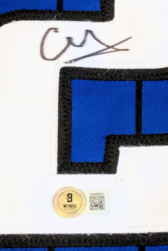 NBA - Franz Wagner - Signed custom basketball jersey with Beckett COA.  #4.3