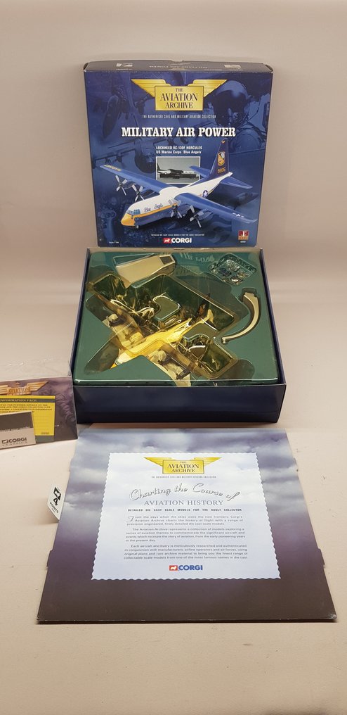 Corgi 1:144 - Modellino di aereo - Corgi 1/144, Modellflugzeug " Lockheed KC-130F Hercules" #1.0
