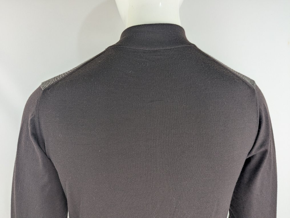 Luciano Barbera - Trui #3.2