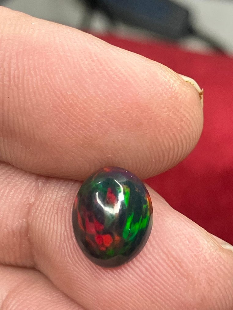 Opal Multicolored Fire Black AAA+++ Natural Black Opal - 2Ct- 0.4 g #3.2