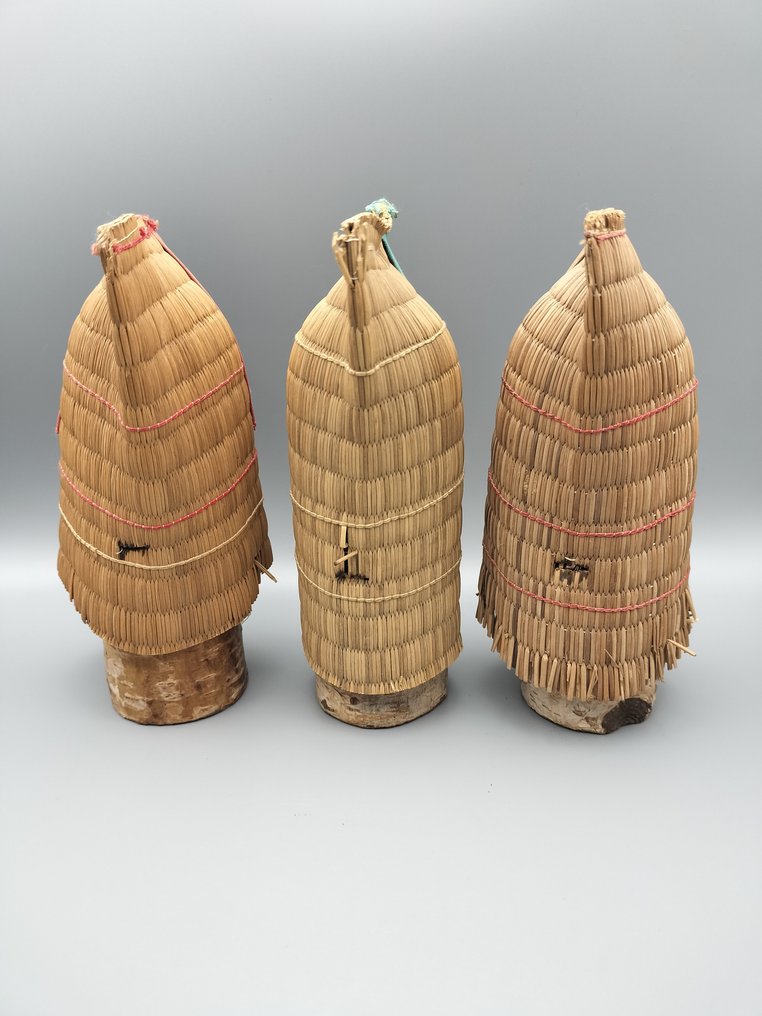 Δημιουργικές ιαπωνικές κούκλες kokeshi. - Ξύλο - Ιαπωνία - Shōwa period (1926-1989) #1.0