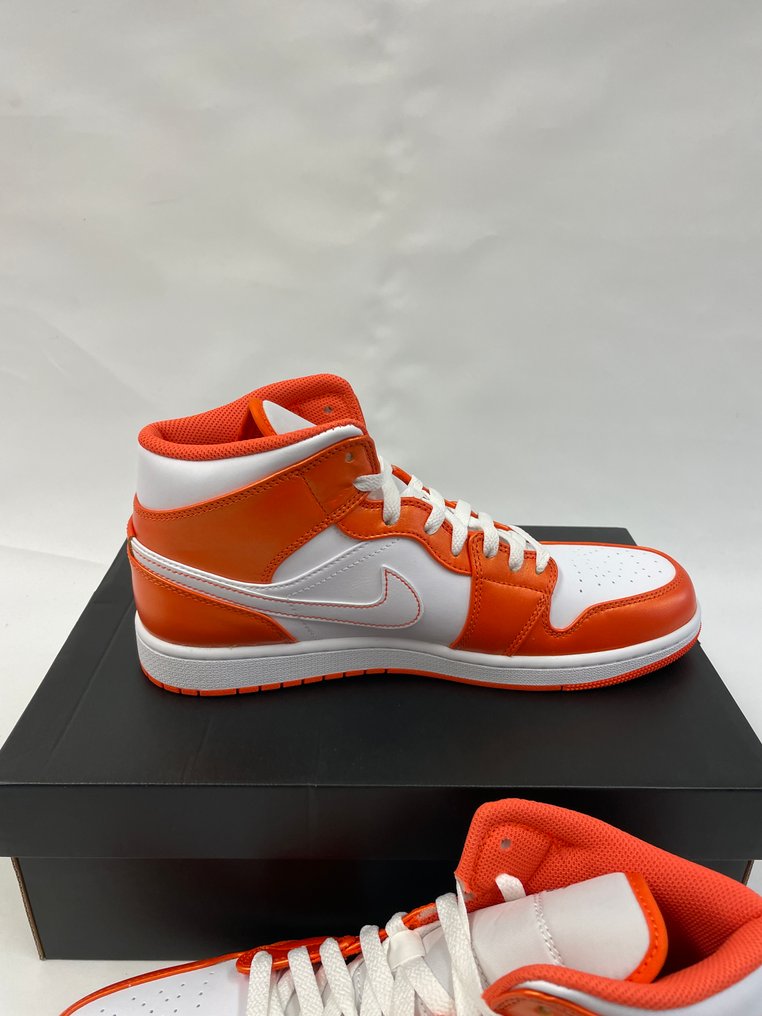 Nike - Air Jordan 1 Mid SE - Sneakers - Size: EU 44 #4.3