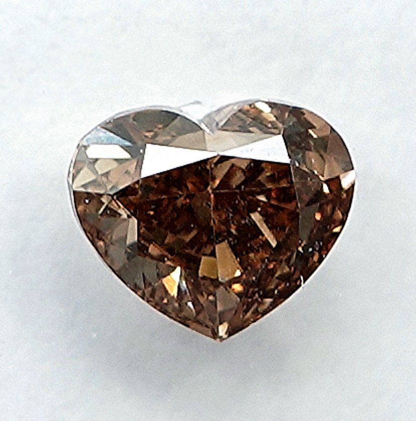 χωρίς τιμή ασφαλείας - 1 pcs Διαμάντι (Φυσικού χρώματος) - 0.52 ct - Καρδιά - Fancy Καφετί Κίτρινο - VS2 - International Gemological Institute (IGI) #1.0