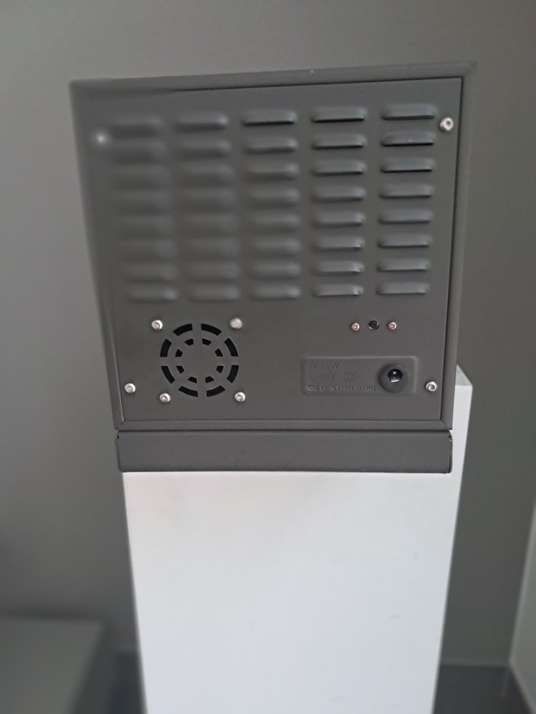 G-Star RAW-winkel display - POS (point of sale advertising object) #3.2