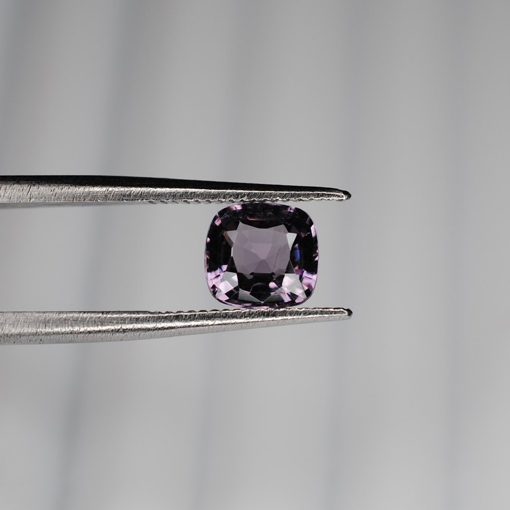 Nincs minimálár Lila Spinell - 1.15 ct - Nemzetközi Gemmológiai Intézet (IGI) #1.0