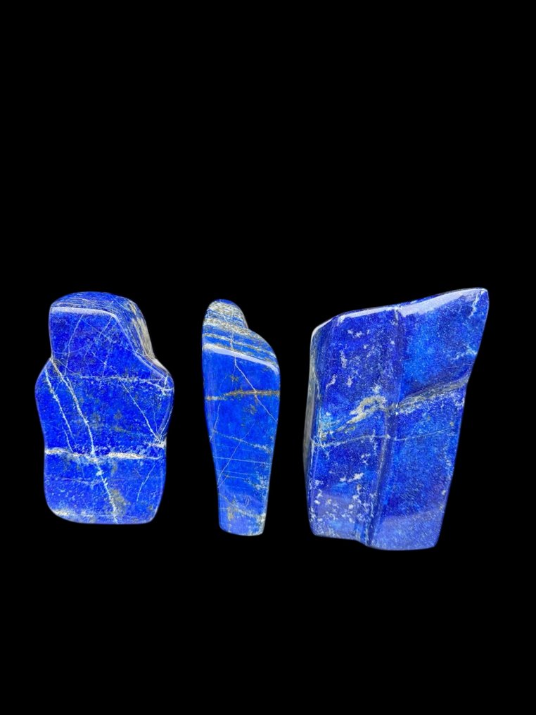 Λαμπρός λίθος λαμπύρη υψηλής ποιότητας. Ελεύθερη μορφή- 1615 g - (3) #1.0