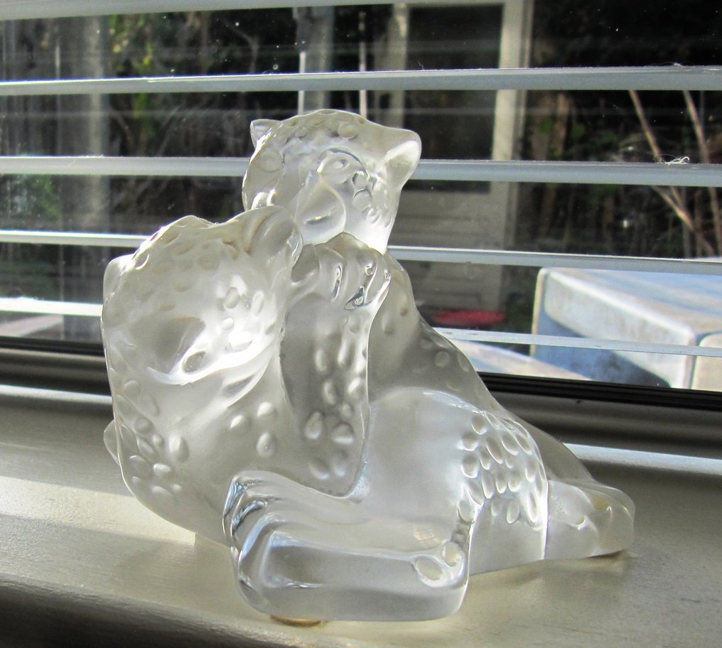 Lalique - René Lalique - Statue, spelende Welpen - 85 mm - Crystal #3.2