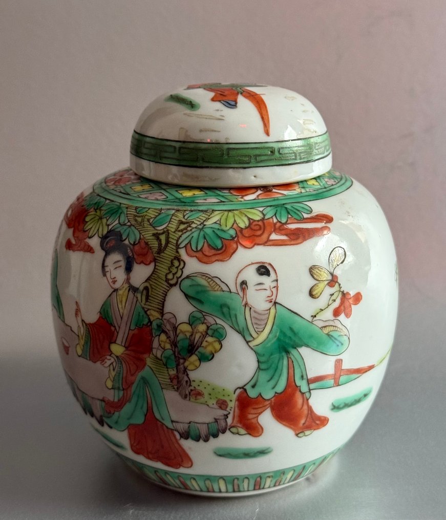 Geschilderde 'figuren' gemberpot - Tarro - Famille verte - Porcelana - buen estado #1.0