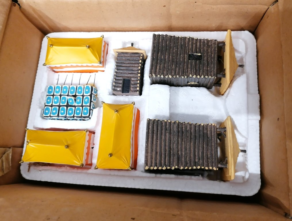 Editions Atlas/Plastoy - Astérix - Le Camp romain #1.0