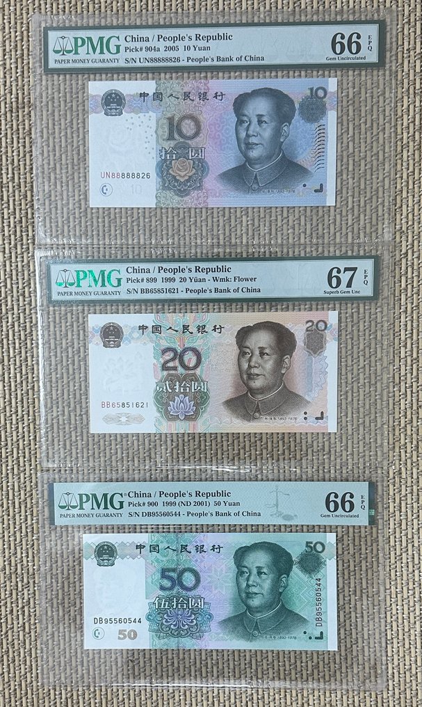 China. - 3 banknotes - all graded - various dates - Pick 904a, 899, 900 (Sem preço de reserva) #1.0