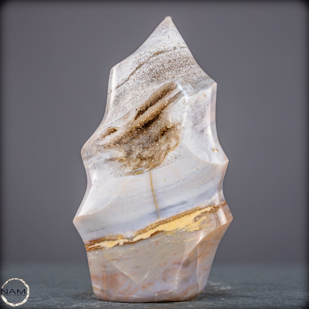 带纹的玛瑙碧玉火焰 富有表现力的天然石材雕塑- 1133.65 g #4.3