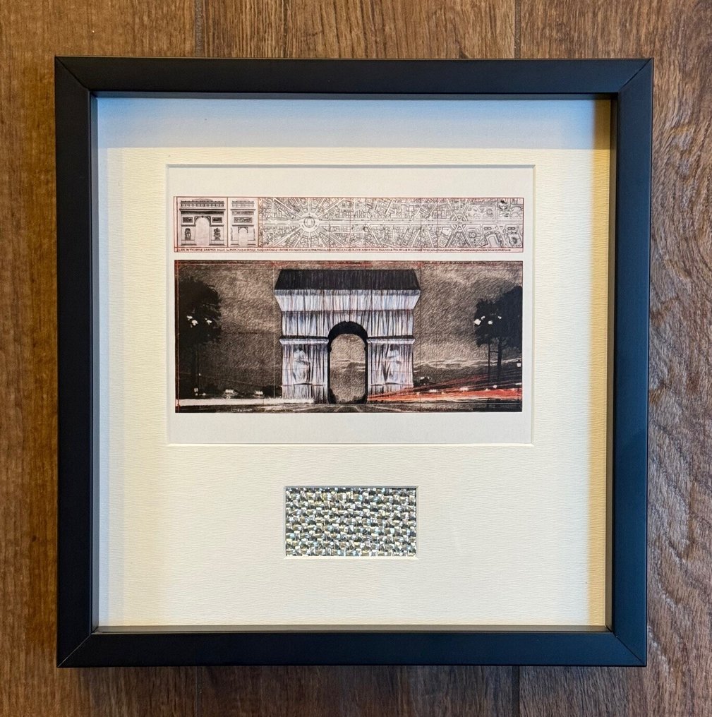 Christo and Jeanne Claude - L’Arc de Triomphe, Wrapped – Paris 1961 - 2021 #1.0