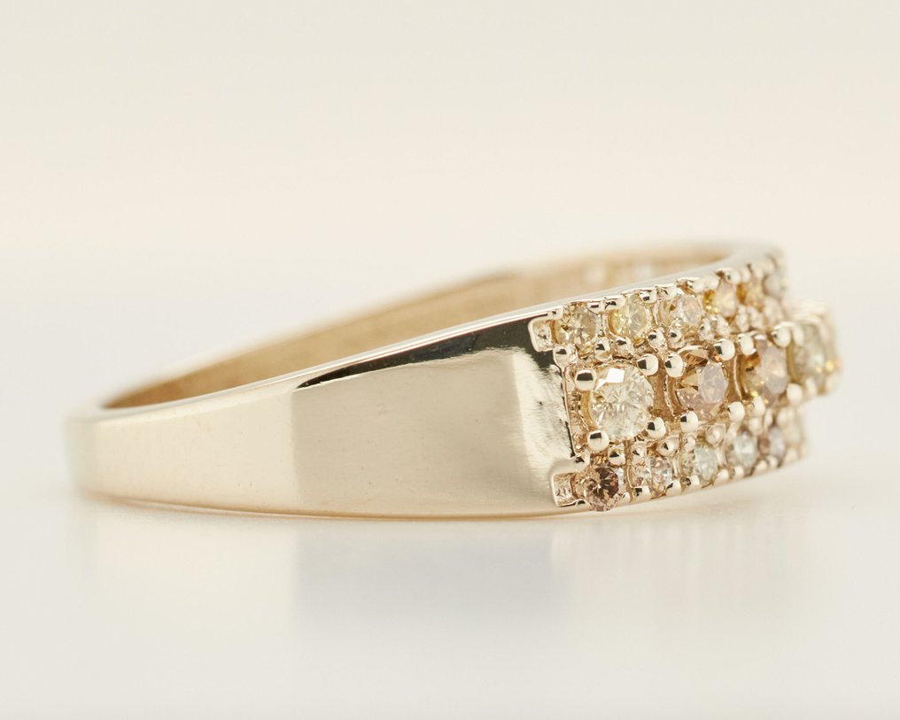 Nincs minimálár - Gyűrű - 14 kt. Sárga arany - 0.55ct. tw. Gyémánt (Színkezelt) #2.1