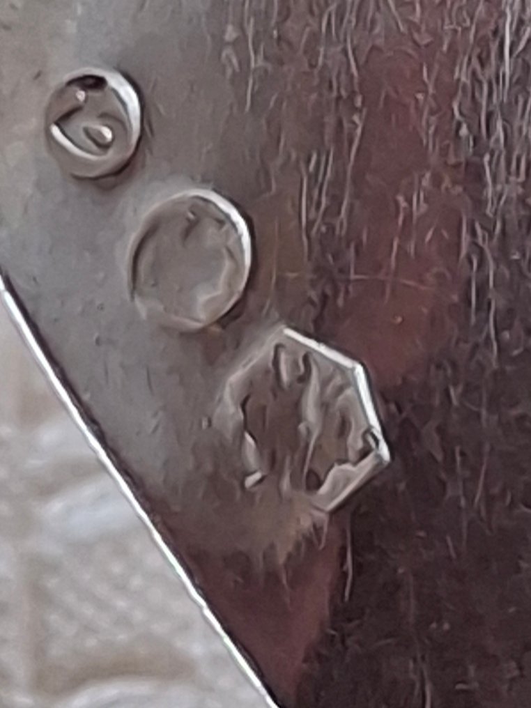 奶油勺 - 荷兰银器立即在Roomlepel上加冠作为冠饰，背面有钩子。长度约15厘米。 - .835 银 - 银质奶油汤勺 #3.2