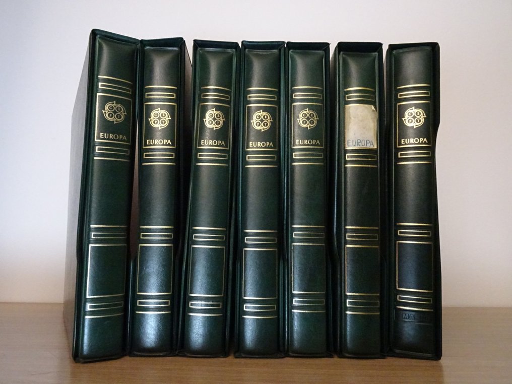 Europe 1960/1995 - Europa in 7 volumes and marine sheets, all 529 mini sheets from 1960 to 1995 inclusive, #1.0