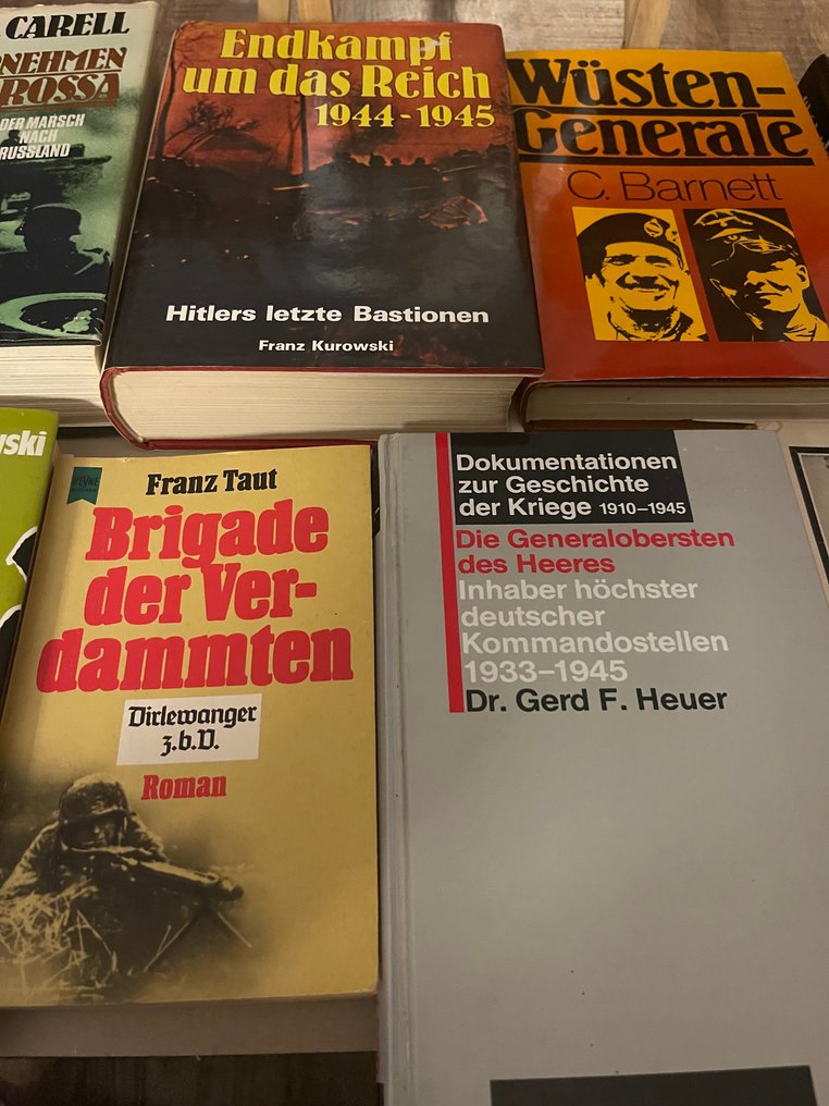 德国 - 二战图书收藏(11卷)——第三帝国、东线、1945年柏林与德国最高指挥部 - 军用配件 #2.1