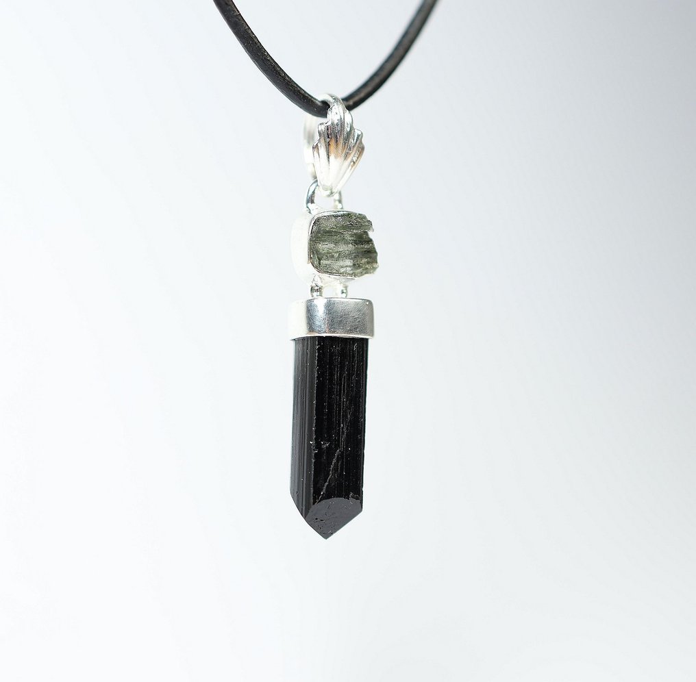 莫德萊石 / 电气石 新挂件- 3.58 g - (1) #1.0