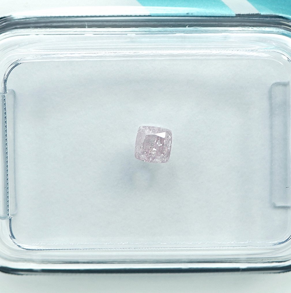 χωρίς τιμή ασφαλείας - 1 pcs Διαμάντι (Φυσικού χρώματος) - 0.18 ct - Κούσιον - Fancy light Απαλό μοβ Ροζ - I3 - International Gemological Institute (IGI) #2.1