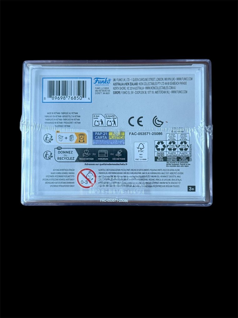 Funko  - Funko Pop Funko Pop! Mad Hatter (Glow) #1060 with Pop! Protector / Ultra LE 5,000 PCS - 2020+ - 中國 #4.3