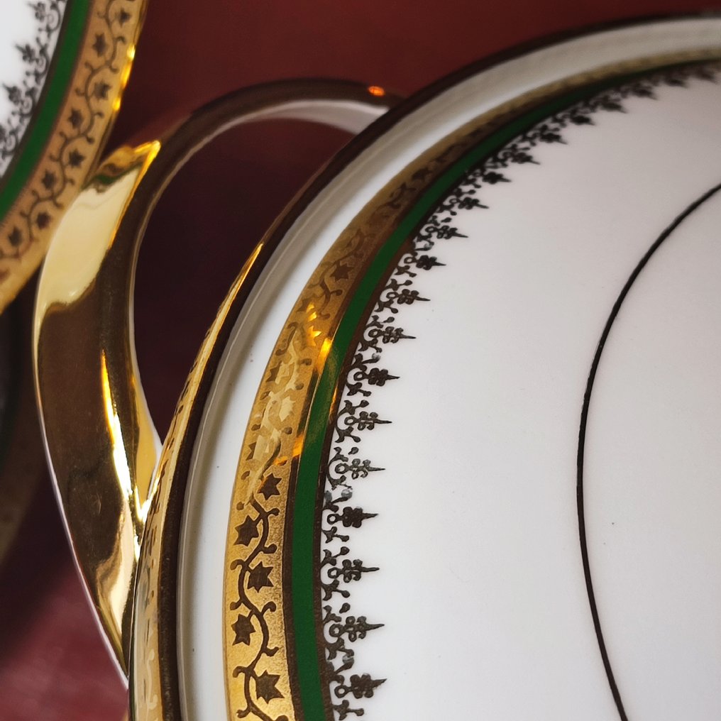Manufacture Chastagner - Table service (13) - Imperial green frieze & fine gold Napoleon style - Fine porcelain from Limoges - For dinner #1.0