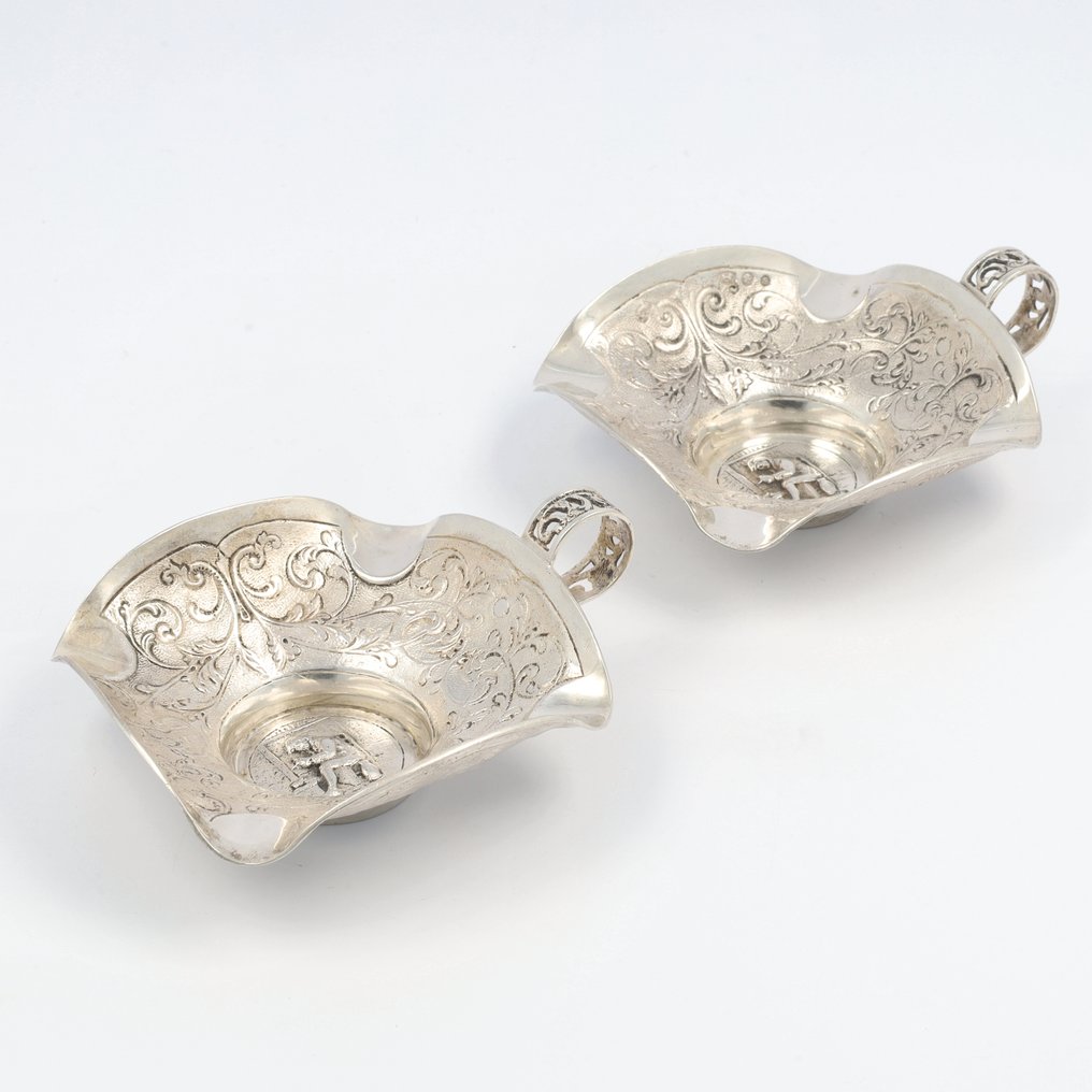 J.M. Visser - Scrumieră (2) - .835 argint #2.1