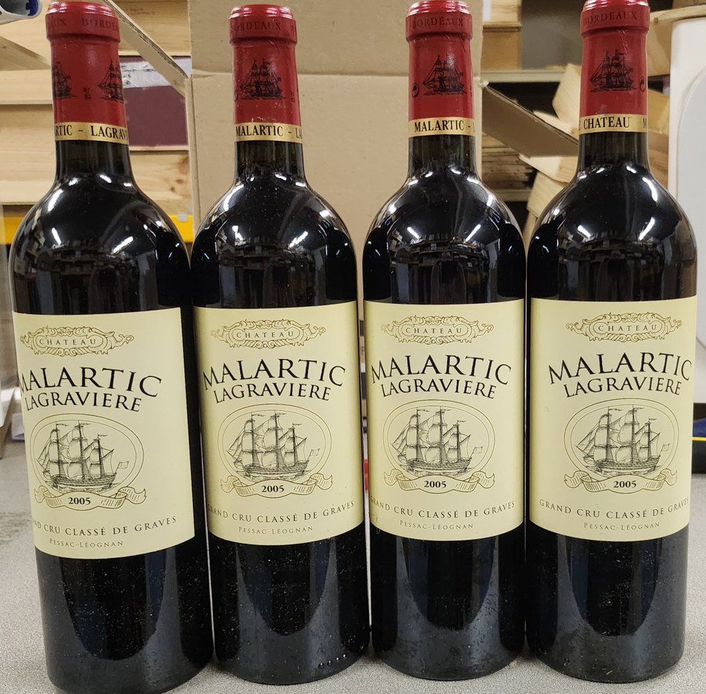 2005 Château Malartic Lagravière - Pessac-Léognan Grand Cru Classé - 4 Flasker (0,75 L) #1.0