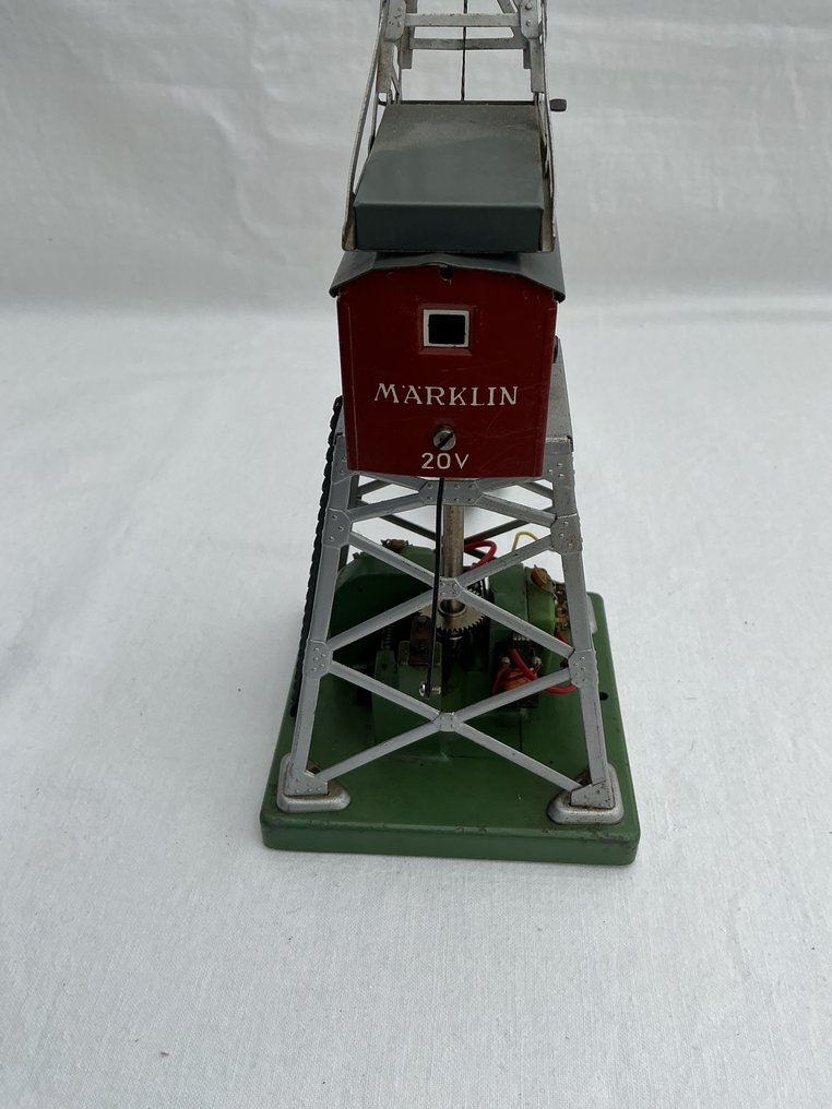 Märklin H0 - 7051 - Model train attachment (1) - Electric turn crane with control panel and magnet. - DB #3.2