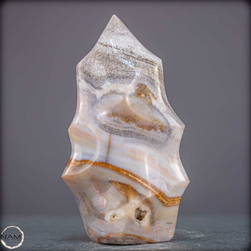 带纹的玛瑙碧玉火焰 富有表现力的天然石材雕塑- 1133.65 g #1.0